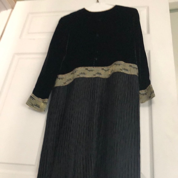 Vintage Neiman Marcus Dress, black velvet - Picture 2 of 8
